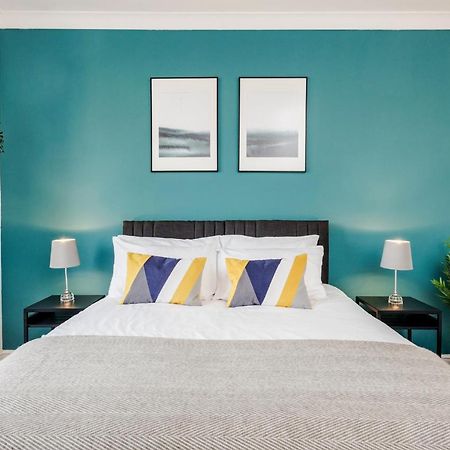 Business & Leisure 2 Bedroom & Parking By Damask Homes Ilford Luaran gambar