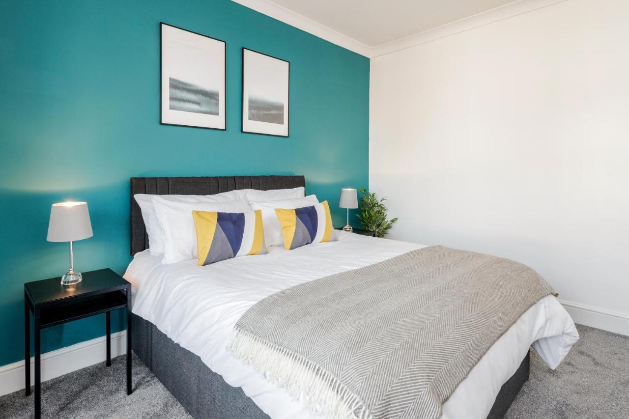 Business & Leisure 2 Bedroom & Parking By Damask Homes Ilford Luaran gambar