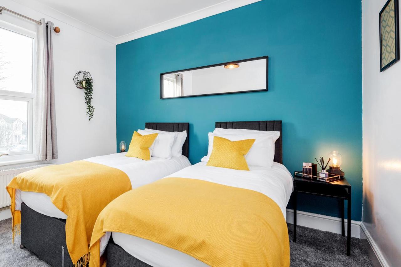 Business & Leisure 2 Bedroom & Parking By Damask Homes Ilford Luaran gambar